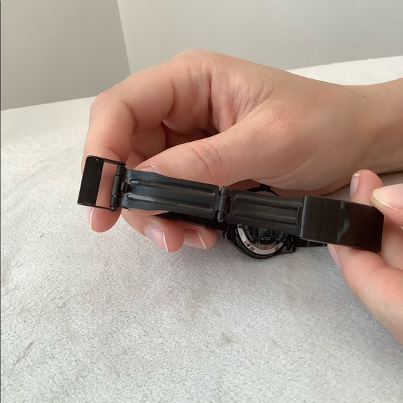 Swiss Military Watch - Picture 6 of 8